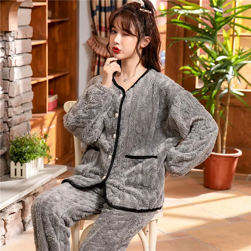 Sexy Sleepwear Female Coral Fleece Pajamas Sets Casual 2PCS Nightwear Shirt&Pant Pijamas Winter Flannel Home Clothes With Pocket
Sexy Sleepwear Female Coral Fleece Pajamas Sets Casual 2PCS Nightwear Shirt&Pant Pijamas Winter Flannel Home Clothes With Pocket