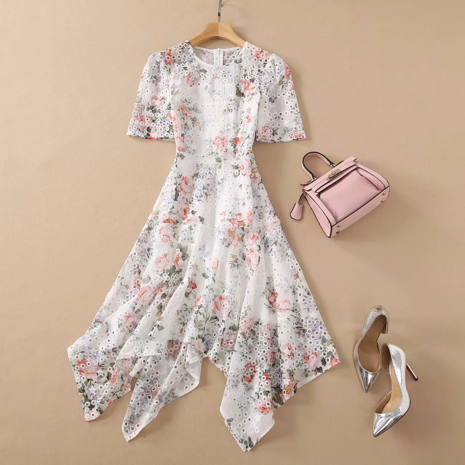 High Quality Nice Summer New Style Short Sleeve Embroidery Print Asymmetrical Dress
High Quality Nice Summer New Style Short Sleeve Embroidery Print Asymmetrical Dress