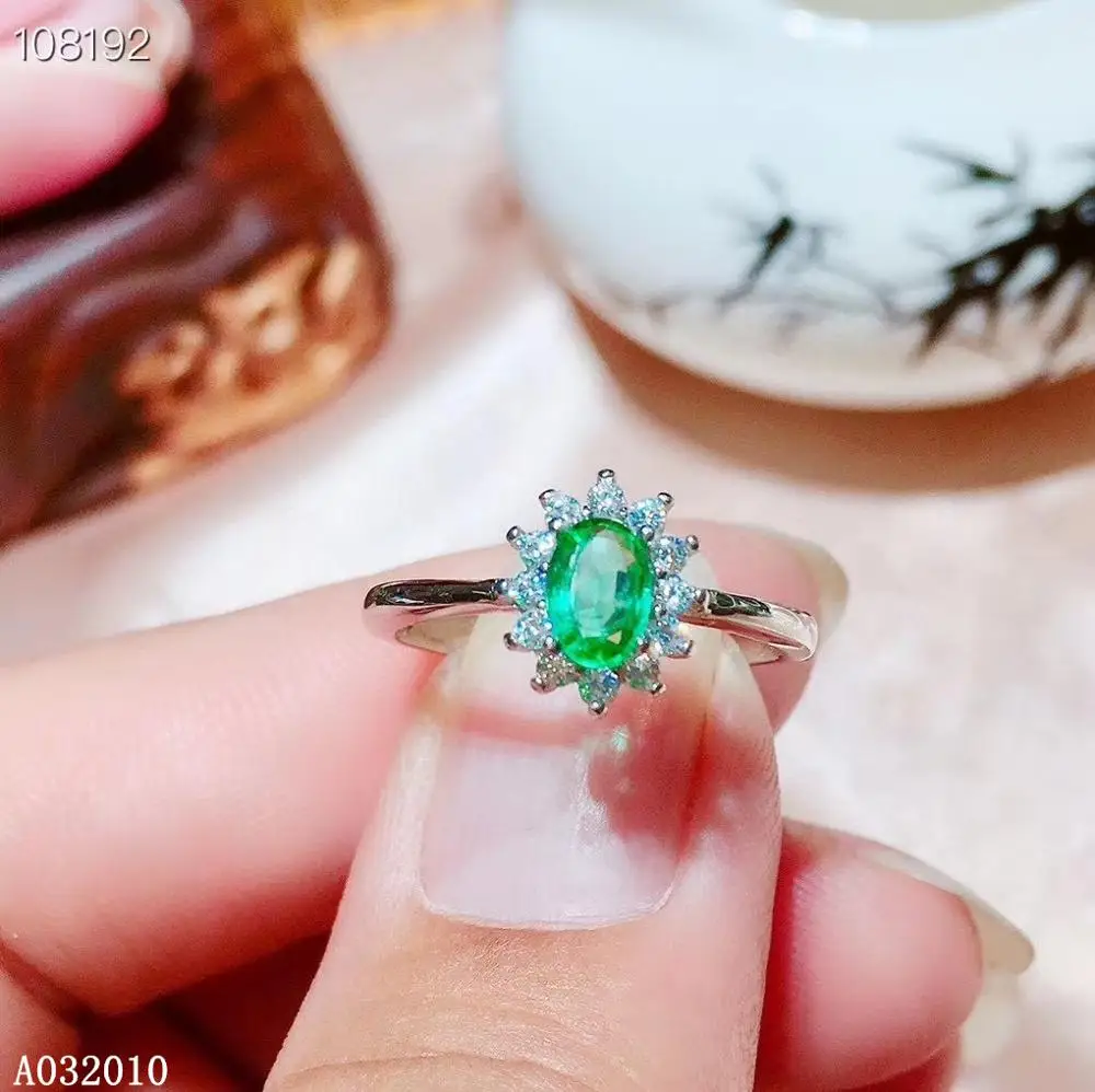 KJJEAXCMY fine jewelry 925 sterling silver inlaid natural emerald ring trendy girl's ring support test hot selling
KJJEAXCMY fine jewelry 925 sterling silver inlaid natural emerald ring trendy girl's ring support test hot selling