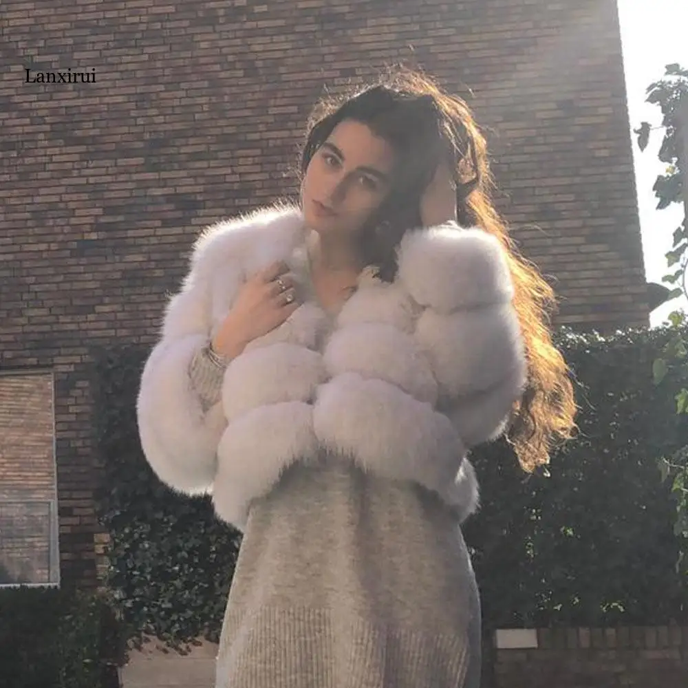 Korean Fashion Winter Faux Fox Fur Coat Women Luxury Color Contrast Long Thick Warm Fluffy Jacket Fake Fur Coats Jackets 
Korean Fashion Winter Faux Fox Fur Coat Women Luxury Color Contrast Long Thick Warm Fluffy Jacket Fake Fur Coats Jackets