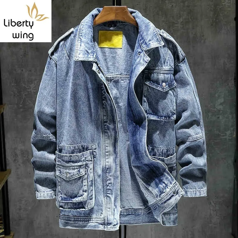 High Street Loose Fit Denim Men Multi Pockets Hip Hop Cowboy Coat Male Spring Autumn Vintage Biker Outwear Jean Jacket
High Street Loose Fit Denim Men Multi Pockets Hip Hop Cowboy Coat Male Spring Autumn Vintage Biker Outwear Jean Jacket