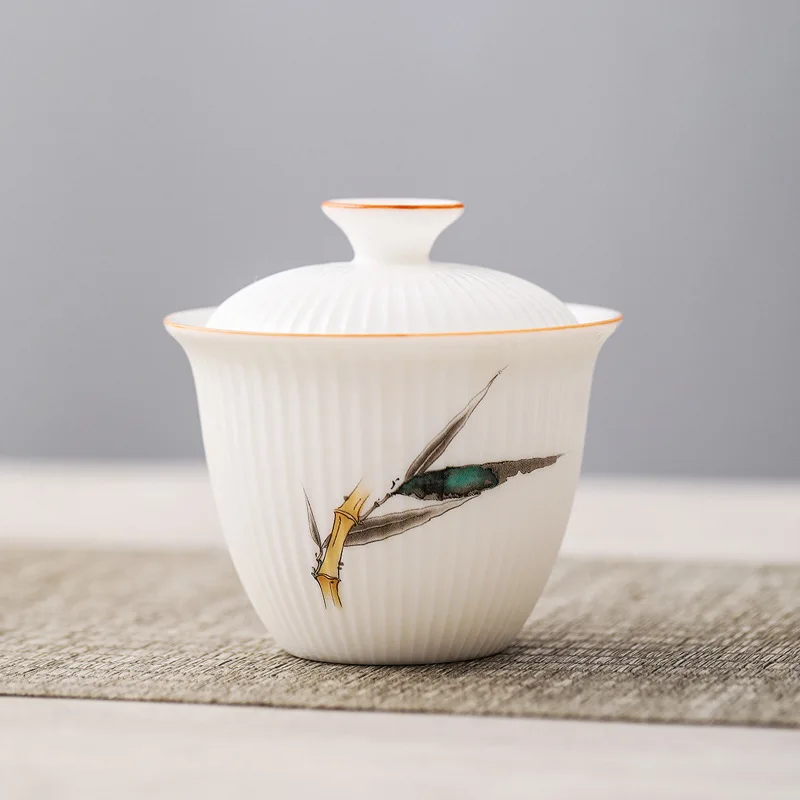 HMLOVE белая фарфоровая крышка Gaiwan с защитой от ожогов, крышка в полоску, ручная работа, подарок для путешествий, 130 мл
HMLOVE белая фарфоровая крышка Gaiwan с защитой от ожогов, крышка в полоску, ручная работа, подарок для путешествий, 130 мл