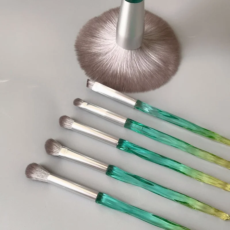 Loose Powder Brush Colorful Handle Makeup Brush Corn Silk Fiber Hair Eyeshadow Brush for Make Up Professional Cosmetic Brushes
Loose Powder Brush Colorful Handle Makeup Brush Corn Silk Fiber Hair Eyeshadow Brush for Make Up Professional Cosmetic Brushes