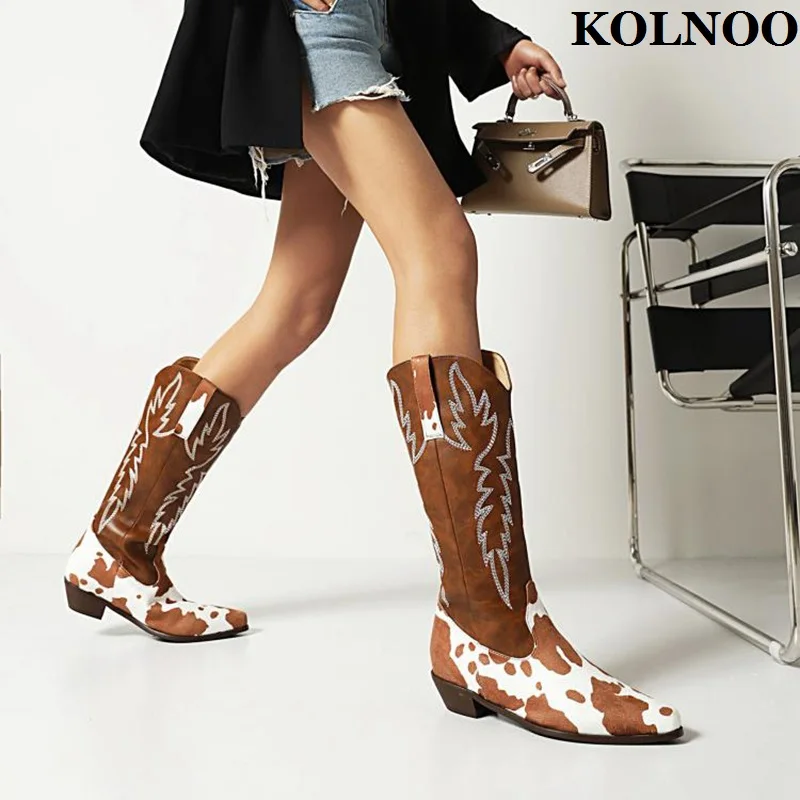 Kolnoo New 2022 Handmade Women Block Heel Boots Embroidery Retro Vintage Style Midcalf Cow Boots Evening Fashion Winter Shoes
Kolnoo New 2022 Handmade Women Block Heel Boots Embroidery Retro Vintage Style Midcalf Cow Boots Evening Fashion Winter Shoes