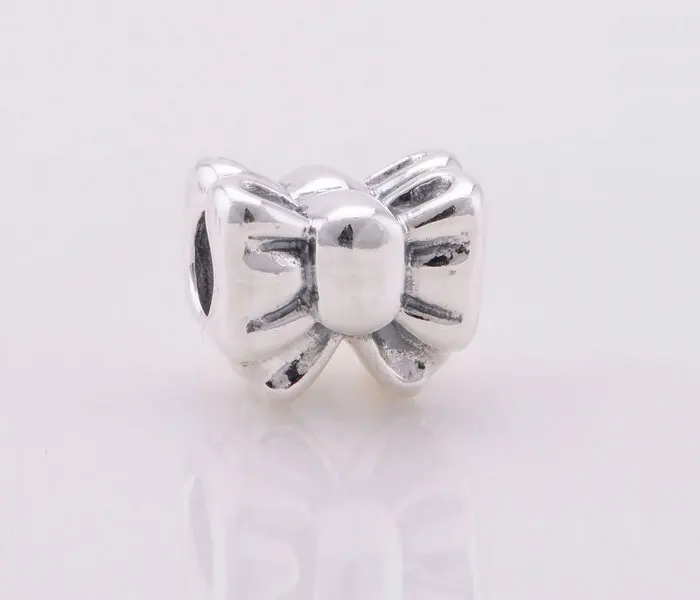 Christmas Charms 925 sterling silver jewelry bow charm beads pendants for jewelry making fits Pandora Bracelet diy fine jewelry
Christmas Charms 925 sterling silver jewelry bow charm beads pendants for jewelry making fits Pandora Bracelet diy fine jewelry