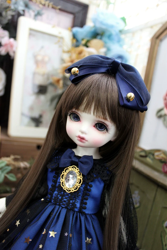BJD doll dress is suitable for 1/31/41/6 MSD Blythes fashion complex noble blue embellished star dress + blue hair accessories
BJD doll dress is suitable for 1/31/41/6 MSD Blythes fashion complex noble blue embellished star dress + blue hair accessories