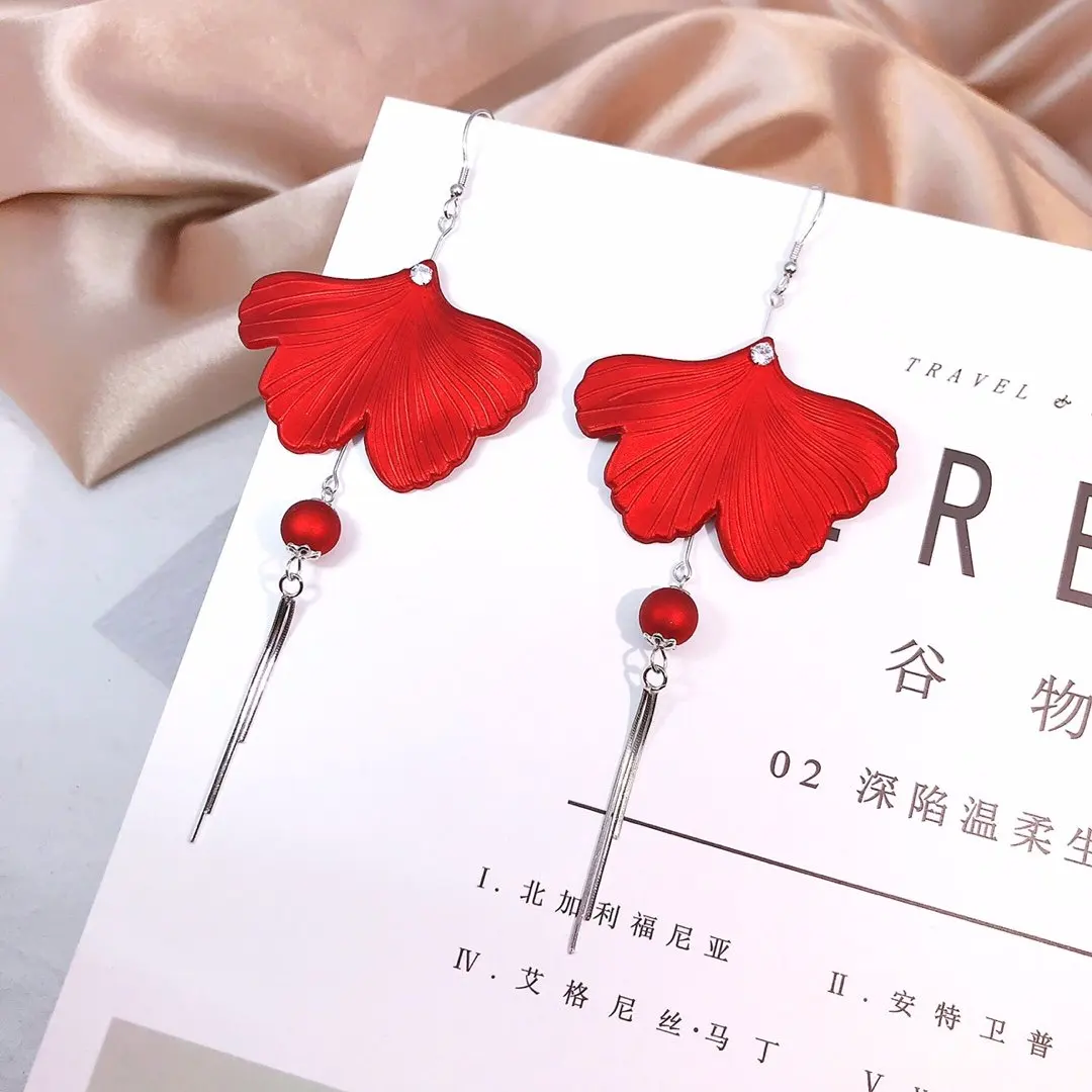 925 Sterling Silver Original Tassel Women Red Petal Dangle Earrings Lobe Fresh Flowers Crook Stud Ear Shiny Tassel Eardrop
925 Sterling Silver Original Tassel Women Red Petal Dangle Earrings Lobe Fresh Flowers Crook Stud Ear Shiny Tassel Eardrop