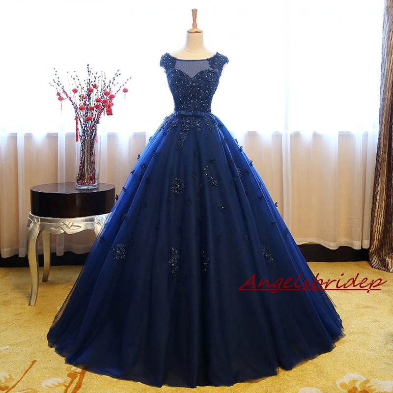 ANGELSBRIDEP Hollow Back Quinceanera Dresses 15 Party Charming Appliques Vestido Debutante Gowns Plus Size Vestidos De 16 Anos
ANGELSBRIDEP Hollow Back Quinceanera Dresses 15 Party Charming Appliques Vestido Debutante Gowns Plus Size Vestidos De 16 Anos