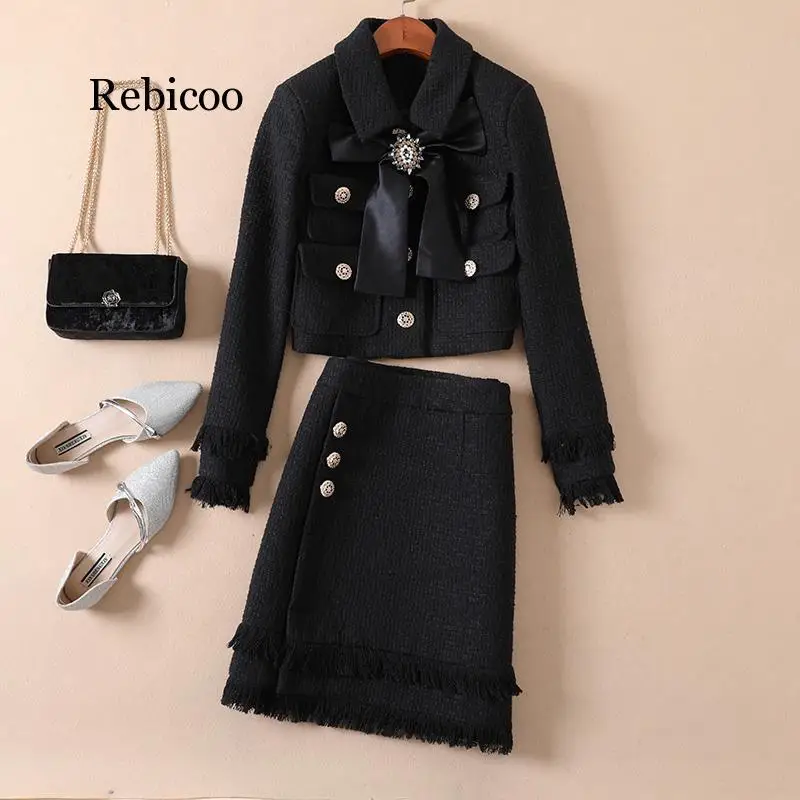 Wool 2 Piece Set Winter Women Diamond Bow Gold Single Breasted Short Tweed Jacket Coat+Tassel Pencil Skirt Suit
Wool 2 Piece Set Winter Women Diamond Bow Gold Single Breasted Short Tweed Jacket Coat+Tassel Pencil Skirt Suit