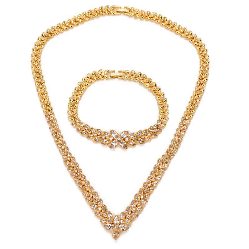 Bettyue Simplicity Style Design Gold Color Necklace And Bracelet Stunning Decoration For Female Fashion Jewelry In Banquet
Bettyue Simplicity Style Design Gold Color Necklace And Bracelet Stunning Decoration For Female Fashion Jewelry In Banquet