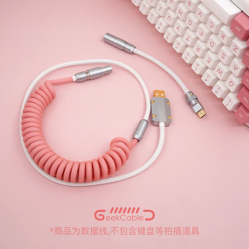 Механическая клавиатура ручной работы GeekCable с кабелем для передачи данных для GMK тема SP Keycap Line Pink Girl Colorway
Механическая клавиатура ручной работы GeekCable с кабелем для передачи данных для GMK тема SP Keycap Line Pink Girl Colorway