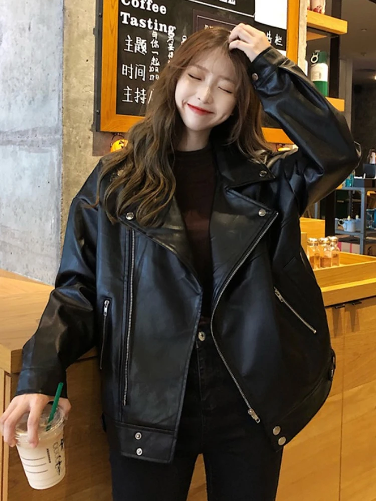 Women's winter Jacket Black PU Leather Jackets Coat Relaxed Students Locomotives Jackets Autumn New Women Short Jacket Coats
Women's winter Jacket Black PU Leather Jackets Coat Relaxed Students Locomotives Jackets Autumn New Women Short Jacket Coats