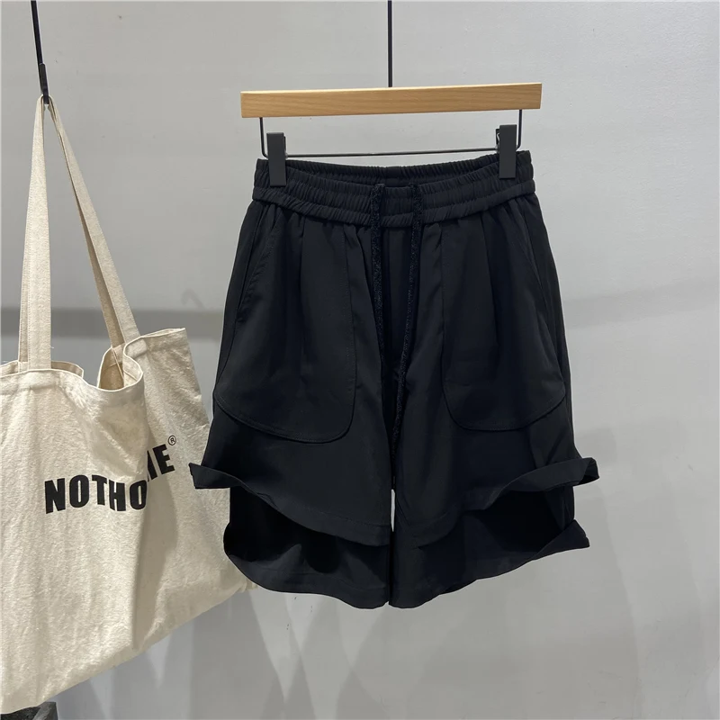 2021 summer trendy men's elastic tether casual shorts original personality dark wind fake two-piece thin pants
2021 summer trendy men's elastic tether casual shorts original personality dark wind fake two-piece thin pants