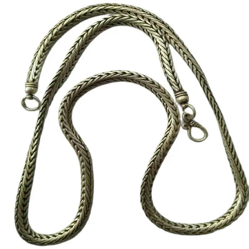 China Old National Style Tibet Silver Carve Men's Necklace Long Chain Necklace
China Old National Style Tibet Silver Carve Men's Necklace Long Chain Necklace
