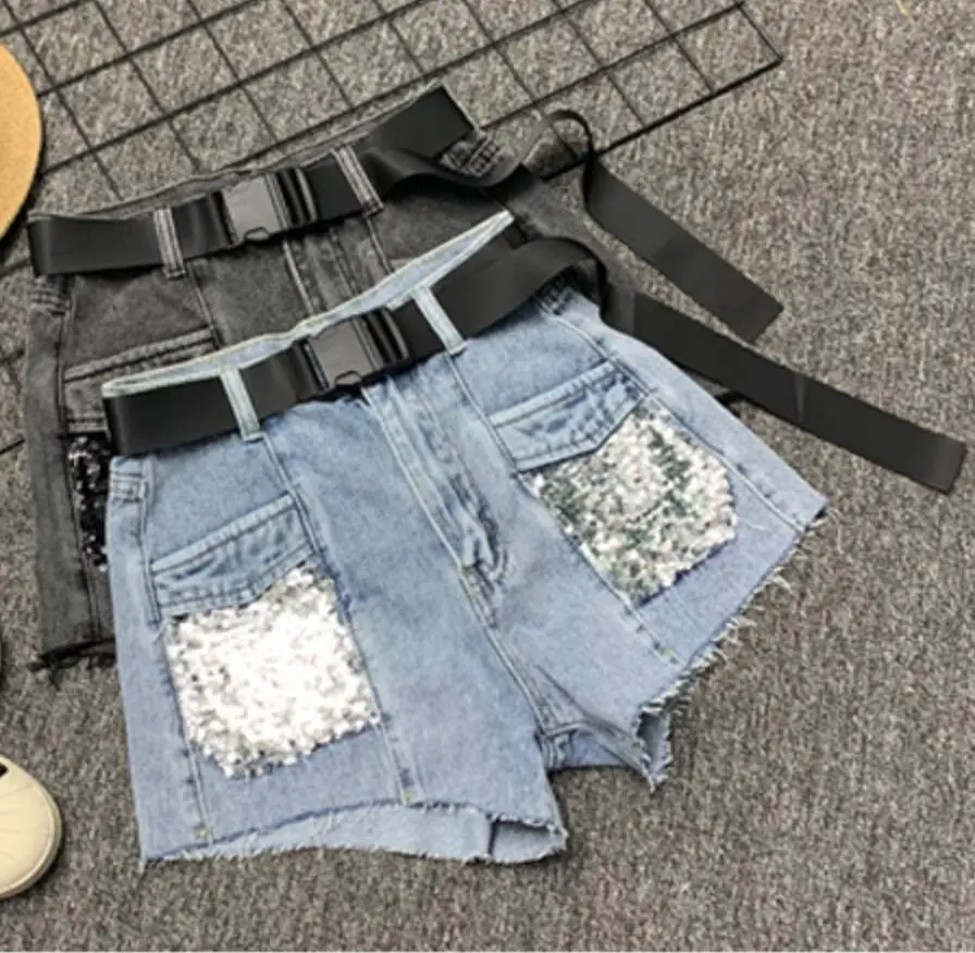 Sequined high waist denim shorts women 2022 summer new fashion straight jeans shorts
Sequined high waist denim shorts women 2022 summer new fashion straight jeans shorts