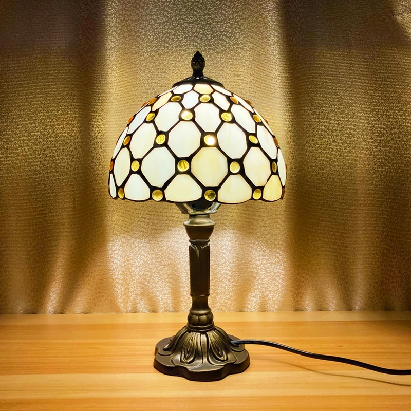 Tiffany Table lamp For Restaurant Bar Bedroom Living room Mediterranean Style Decoration Vintage Desk Lamp Bedside Night light
Tiffany Table lamp For Restaurant Bar Bedroom Living room Mediterranean Style Decoration Vintage Desk Lamp Bedside Night light