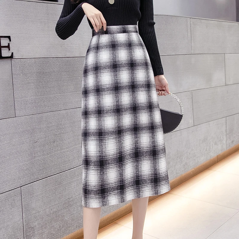 Women's Trendy Medium Skirts Plaid Pattern Zipper High Waist Split Hem Women Wrapping A-Line Skirt Autumn Winter 2021
Women's Trendy Medium Skirts Plaid Pattern Zipper High Waist Split Hem Women Wrapping A-Line Skirt Autumn Winter 2021