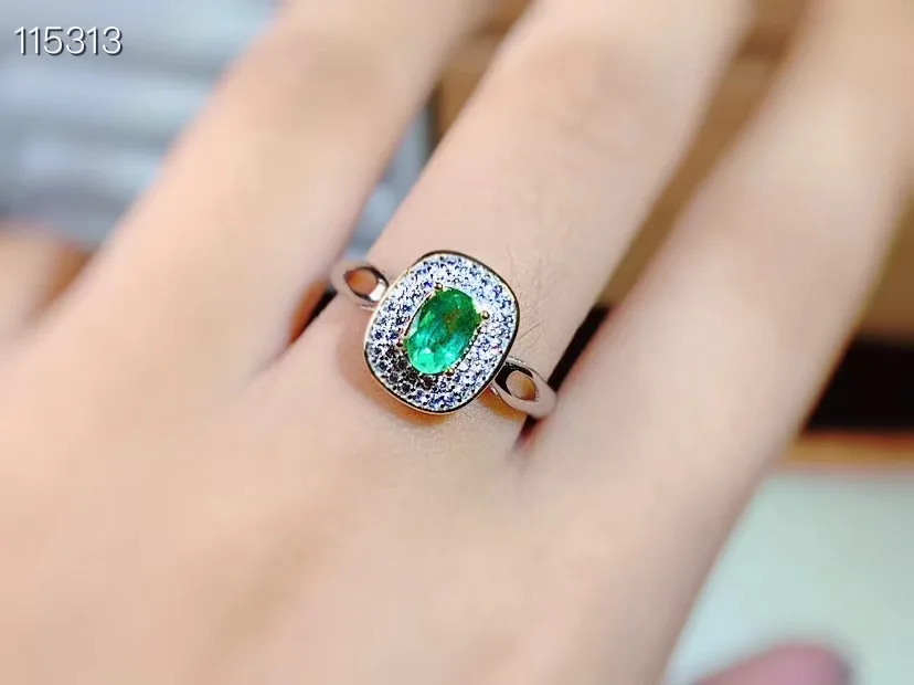 100% Natural and Real Best Gift Real Natural Natural emerald ring 925 sterling silver Fine jewelry For men or women
100% Natural and Real Best Gift Real Natural Natural emerald ring 925 sterling silver Fine jewelry For men or women