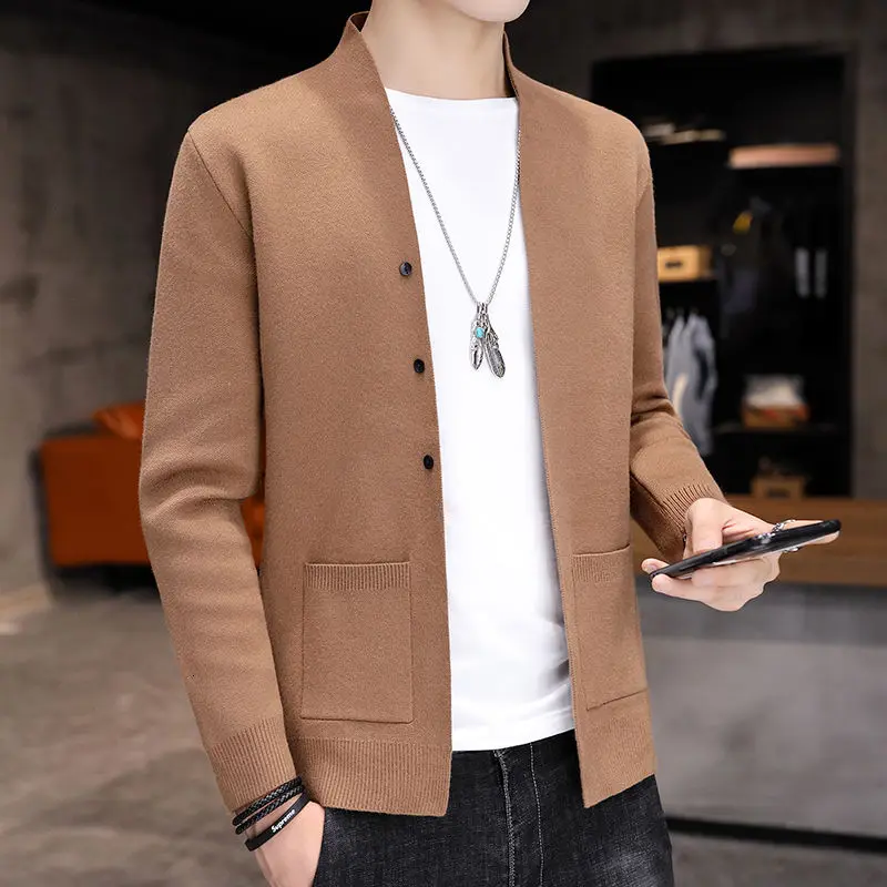 Stand Collar Chic Knitted Cardigan Men Long Sleeve Small Button Pocket Cardigan Top Men Autumn Winter Sweater Soft Cardigan Men
Stand Collar Chic Knitted Cardigan Men Long Sleeve Small Button Pocket Cardigan Top Men Autumn Winter Sweater Soft Cardigan Men