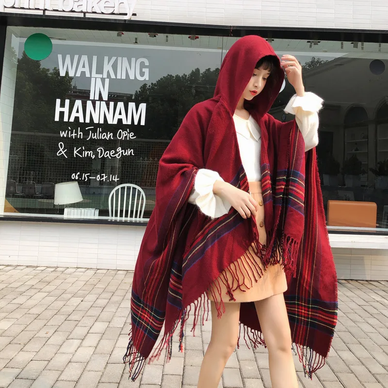 Winter Cloak Women Soft Cashmere-Like Print Cardigan Capes Soft Coat Ponchos Mujer Elegant Luxury Brand Blanket Female Shawl
Winter Cloak Women Soft Cashmere-Like Print Cardigan Capes Soft Coat Ponchos Mujer Elegant Luxury Brand Blanket Female Shawl
