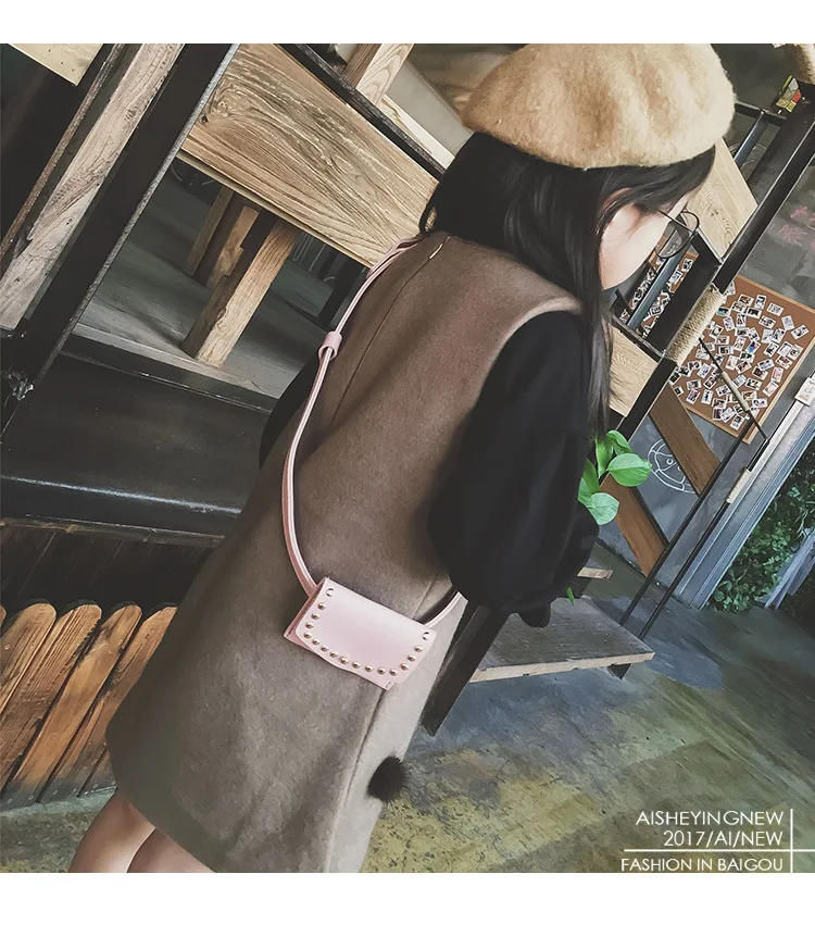 Children's Bag Mini Square Bag Rivet Fashion Pouch Kids Girl Cute Waist Packs Korean Shoulder Messenger bag
Children's Bag Mini Square Bag Rivet Fashion Pouch Kids Girl Cute Waist Packs Korean Shoulder Messenger bag