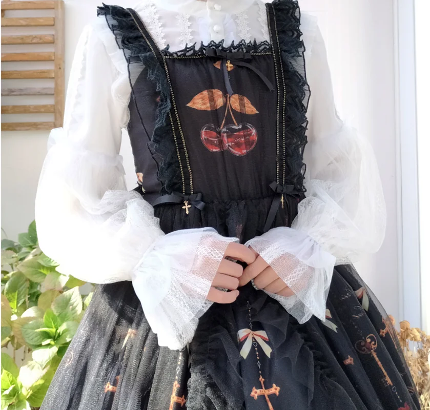Sweet lolita top kawaii girl peter pan collar white/black victorian shirt loose gothic lolita shirt loli cos lolita top
Sweet lolita top kawaii girl peter pan collar white/black victorian shirt loose gothic lolita shirt loli cos lolita top