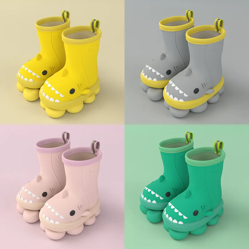 Children's Rain Boot Cute Cartoon Shark Kids Rain shoes with Easy-On Handles Non-Slip Thickened Wear-Resistant kid Rubber Boots
Children's Rain Boot Cute Cartoon Shark Kids Rain shoes with Easy-On Handles Non-Slip Thickened Wear-Resistant kid Rubber Boots
