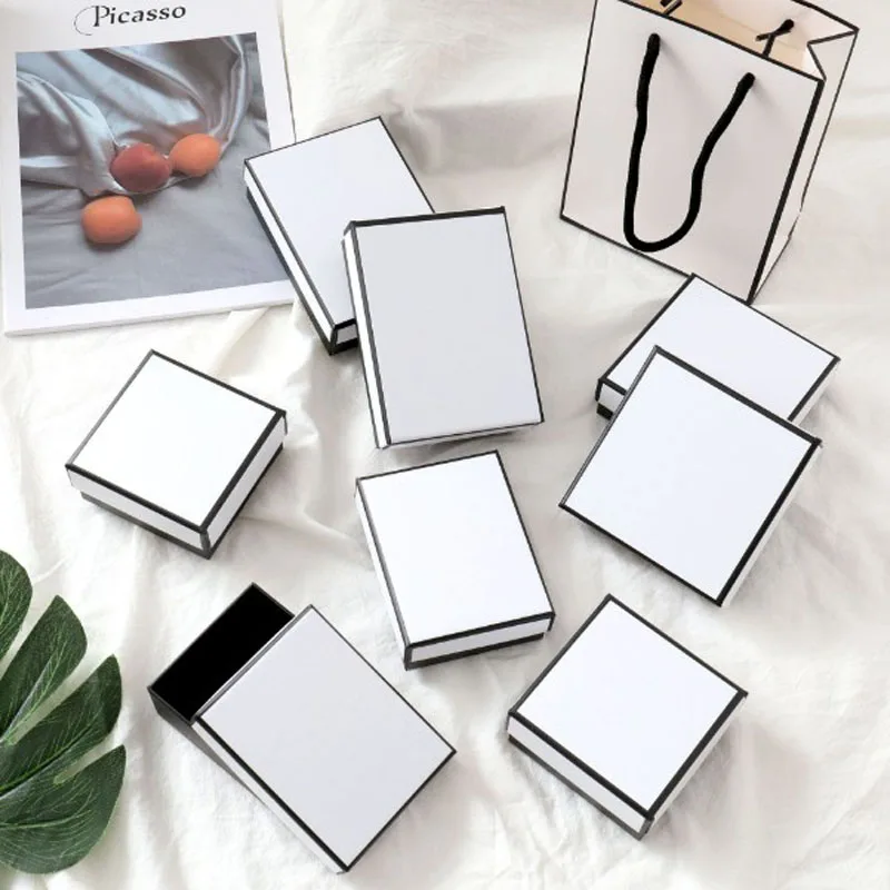 Simple style Square jewelry organizer box Engagement Ring For Earrings Necklace Bracelet Pendant Display Gift Storage Box 50pcs
Simple style Square jewelry organizer box Engagement Ring For Earrings Necklace Bracelet Pendant Display Gift Storage Box 50pcs