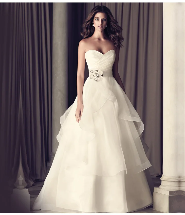 New Fashion Bride Natural Bandage Flower Bodycon Celebrity Vestido De Noiva 2015 Hot Sale Taffeta A Line Wedding Dress Plus Size
New Fashion Bride Natural Bandage Flower Bodycon Celebrity Vestido De Noiva 2015 Hot Sale Taffeta A Line Wedding Dress Plus Size