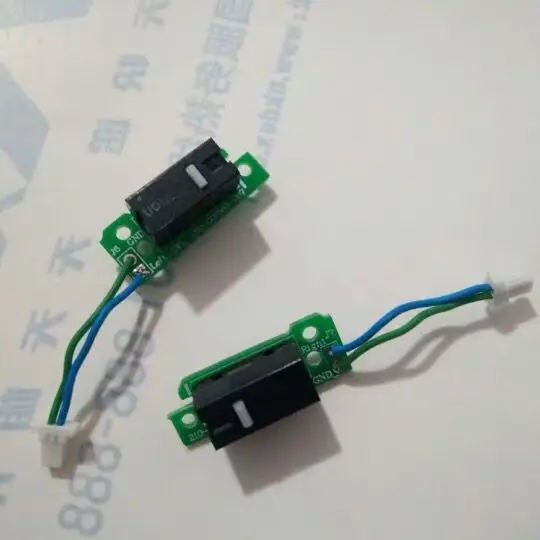 Mouse Button Board with 20(m) Omron Micro Switch for Logitech G900 G903 Mouse 
Mouse Button Board with 20(m) Omron Micro Switch for Logitech G900 G903 Mouse