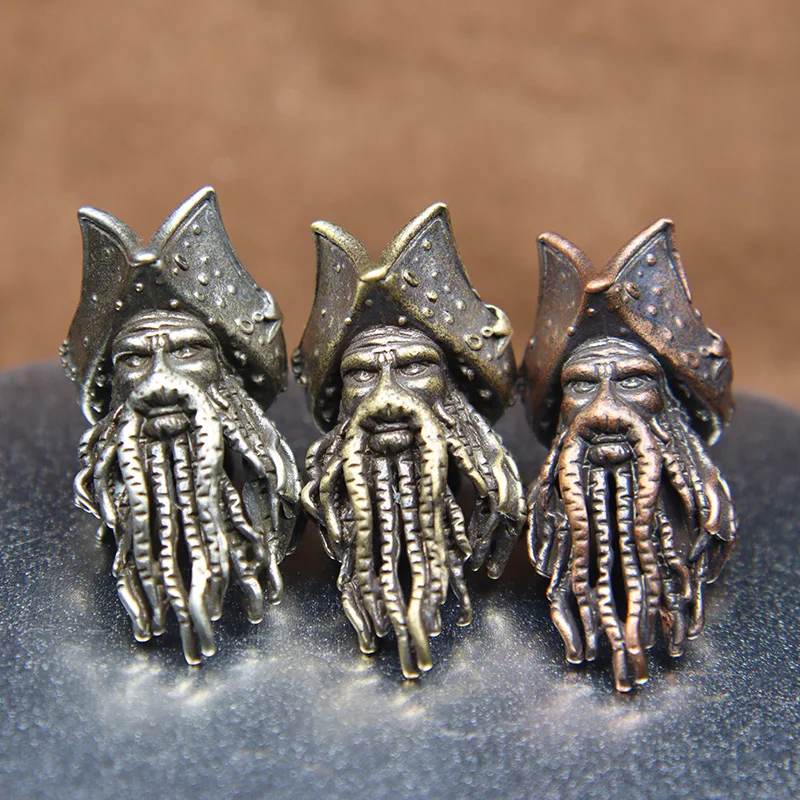 Brass Octopus Face Pirate King Figurines Knife Beads Paracord Lanyard Pendants DIY Umbrella Rope EDC Outdoor Tool Accessories
Brass Octopus Face Pirate King Figurines Knife Beads Paracord Lanyard Pendants DIY Umbrella Rope EDC Outdoor Tool Accessories