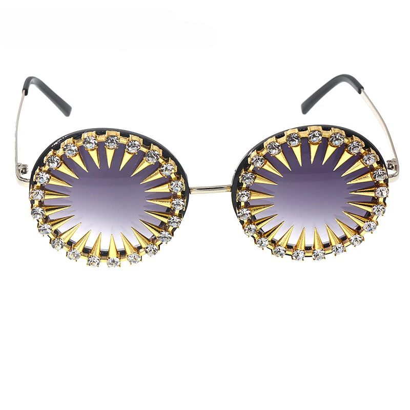 New Arrival Fashion Girls Baroque Retro Luxury Women Luxury Brand Designer Crystal Sunglasses Oversized Oculos De Sol
New Arrival Fashion Girls Baroque Retro Luxury Women Luxury Brand Designer Crystal Sunglasses Oversized Oculos De Sol