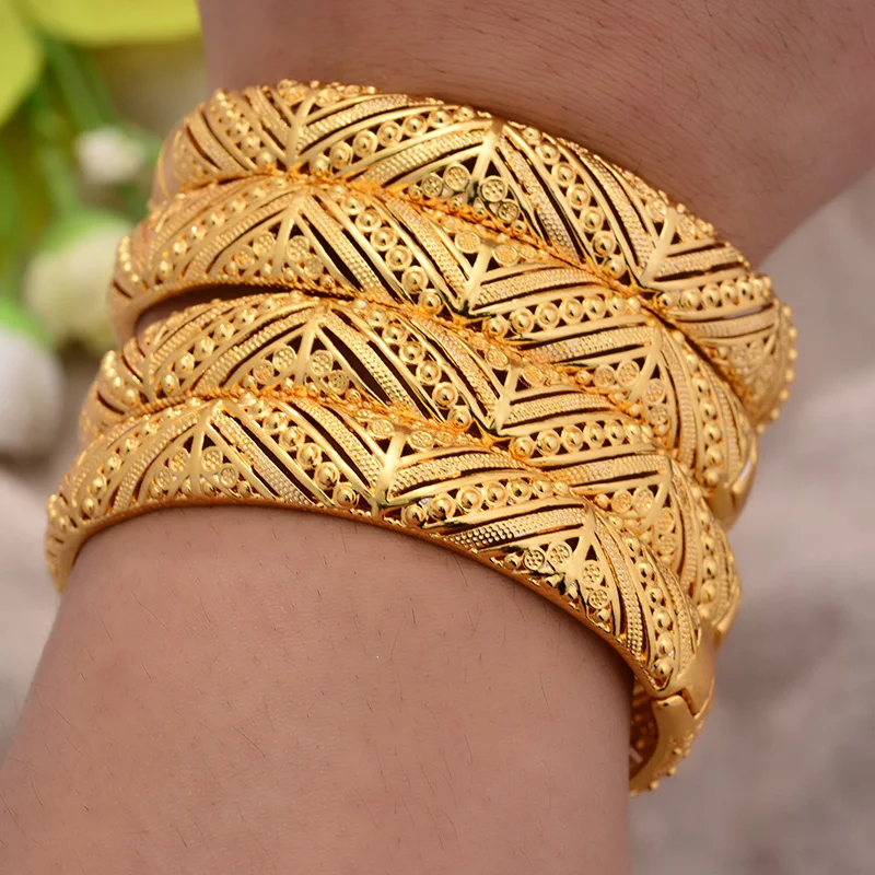 4Pcs Ethiopian Dubai 24K Gold color Bangles for Women Wife Wedding Gifts African Dubai Party Bracelet Jewelry ornament Bracelets
4Pcs Ethiopian Dubai 24K Gold color Bangles for Women Wife Wedding Gifts African Dubai Party Bracelet Jewelry ornament Bracelets