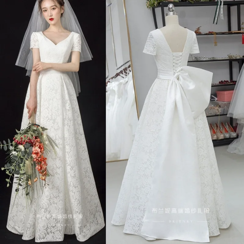 A-Line Floor Length V-Neck Lace Bow Back Wedding Dress 2021 Elegant Short Sleeve Bridal Gowns vestidos de mairee Wedding
A-Line Floor Length V-Neck Lace Bow Back Wedding Dress 2021 Elegant Short Sleeve Bridal Gowns vestidos de mairee Wedding