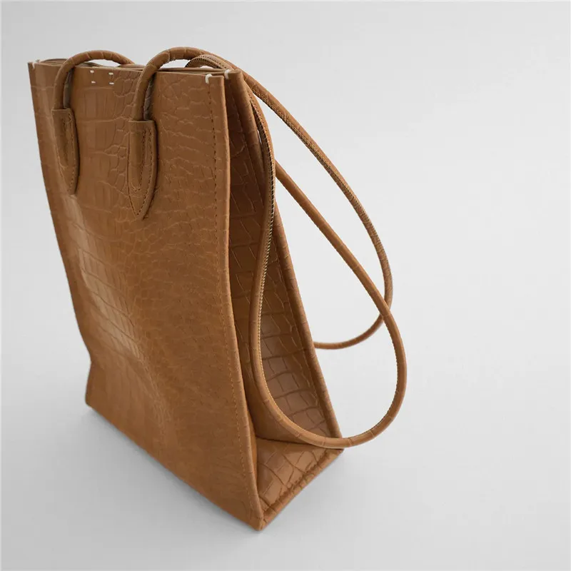 Ladies large-capacity tote bag, composite bag, large wallet, shoulder bag, luxury Pu leather handbag
Ladies large-capacity tote bag, composite bag, large wallet, shoulder bag, luxury Pu leather handbag