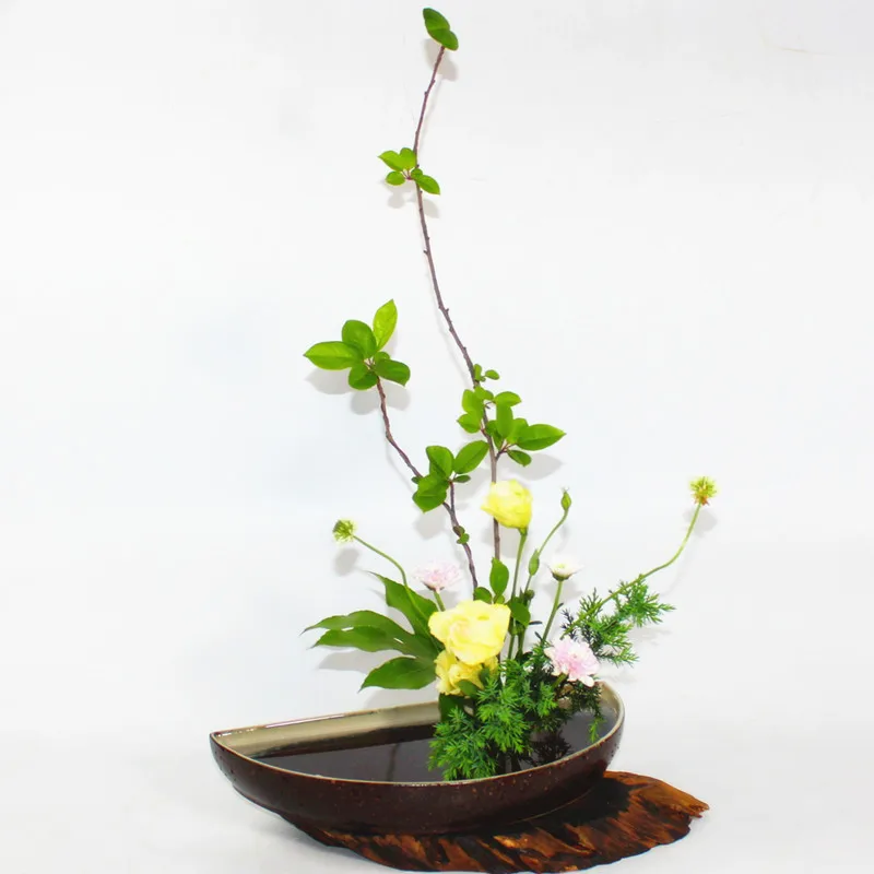 Japanese Style Flower Arrangement Container Ceramic Flower Pot Semicircular Crescent Platter Plate Vintage Ikebana Tabletop Vase
Japanese Style Flower Arrangement Container Ceramic Flower Pot Semicircular Crescent Platter Plate Vintage Ikebana Tabletop Vase