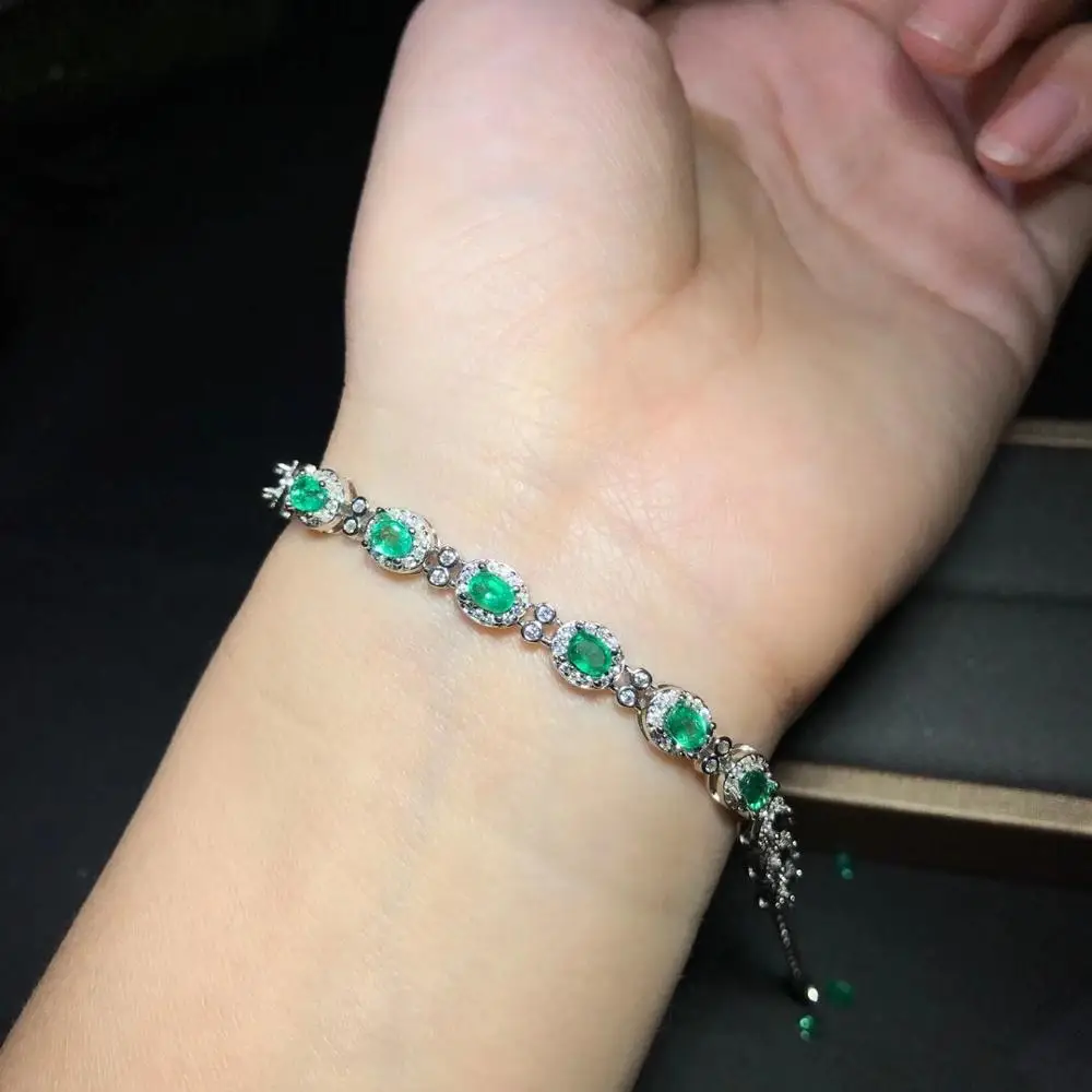 New Natural Emerald Bracelet 925 Silver Ladies Bracelet Luxury Elegant Fashion Trend
New Natural Emerald Bracelet 925 Silver Ladies Bracelet Luxury Elegant Fashion Trend