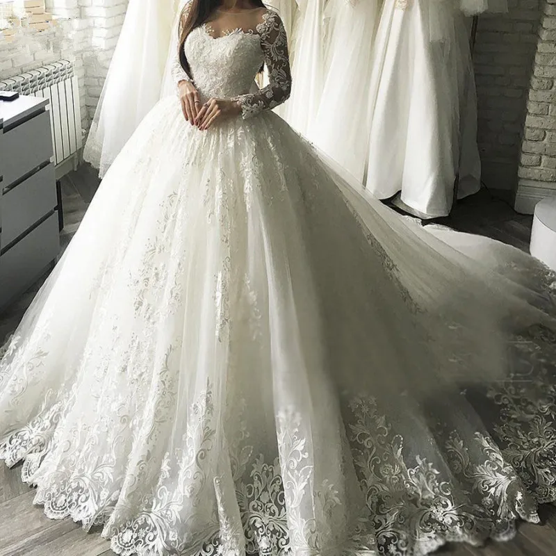 Classic Lace Applique Tulle Wedding Dress Sweep Train Princess Ball Gown Long Sleeve Custom Made Bridal Dresses Vestido De Novia
Classic Lace Applique Tulle Wedding Dress Sweep Train Princess Ball Gown Long Sleeve Custom Made Bridal Dresses Vestido De Novia