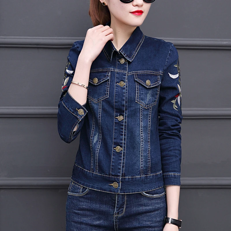 Jeans Women 2020 Autumn Flower Embroidery Vintage Female Long Sleeve Casual Coats and Top Woman Blue Short Denim Jackets
Jeans Women 2020 Autumn Flower Embroidery Vintage Female Long Sleeve Casual Coats and Top Woman Blue Short Denim Jackets