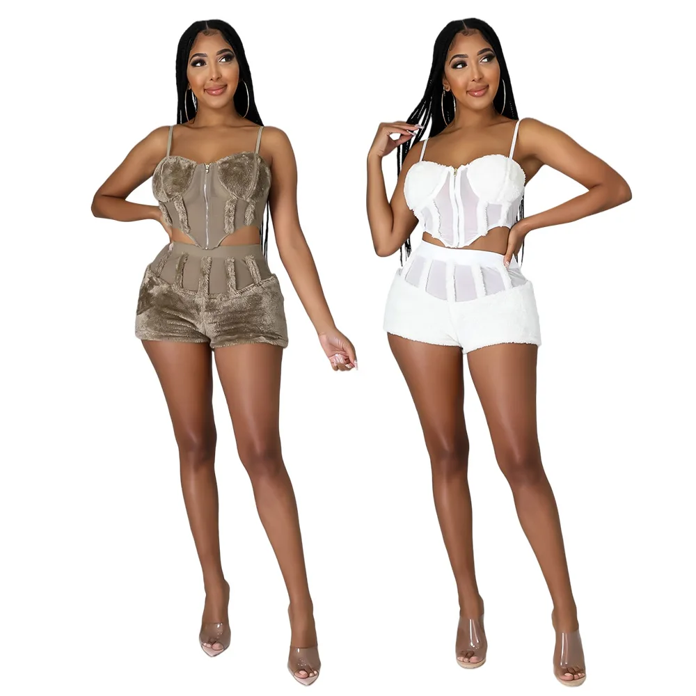 2021 Women Sexy Fluffy Suit Spaghetti Straps Zipper Corset Camisole Tops Shorts Autumn Winter Plush Two Piece Sets Clubwear
2021 Women Sexy Fluffy Suit Spaghetti Straps Zipper Corset Camisole Tops Shorts Autumn Winter Plush Two Piece Sets Clubwear
