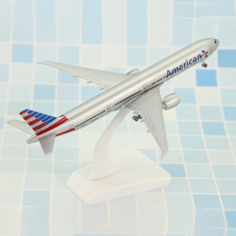 Модель самолета в масштабе 1:400, американские авиакомпании B777-300ER, самолёт из сплава основания для коллекционных сувениров, шоу игрушек
Модель самолета в масштабе 1:400, американские авиакомпании B777-300ER, самолёт из сплава основания для коллекционных сувениров, шоу игрушек