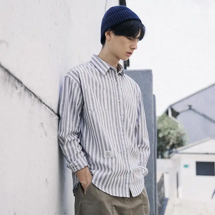 Japanese menswear 2020 tide Autumn new shirt male lapel loose striped jacket Men Fashion long-sleeved Cotton shirts M-XXL
Japanese menswear 2020 tide Autumn new shirt male lapel loose striped jacket Men Fashion long-sleeved Cotton shirts M-XXL