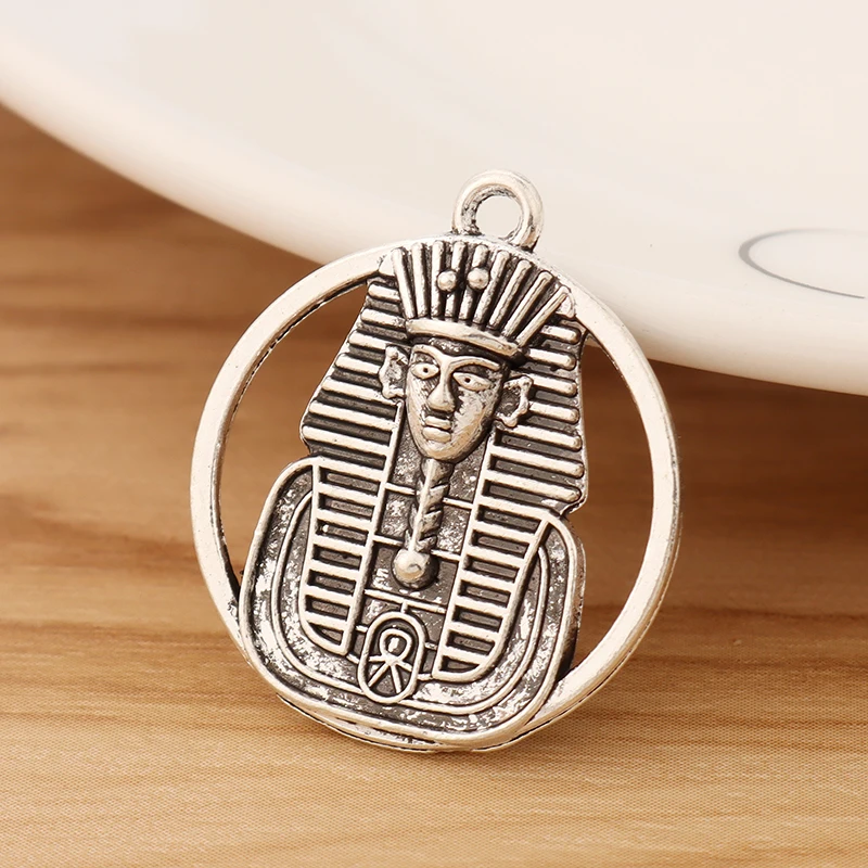 20 Pieces Tibetan Silver 2 Sided Egypt Egyptian Pharaoh King Charms Pendants for DIY Necklace Jewellery Making Findings 26x23mm
20 Pieces Tibetan Silver 2 Sided Egypt Egyptian Pharaoh King Charms Pendants for DIY Necklace Jewellery Making Findings 26x23mm