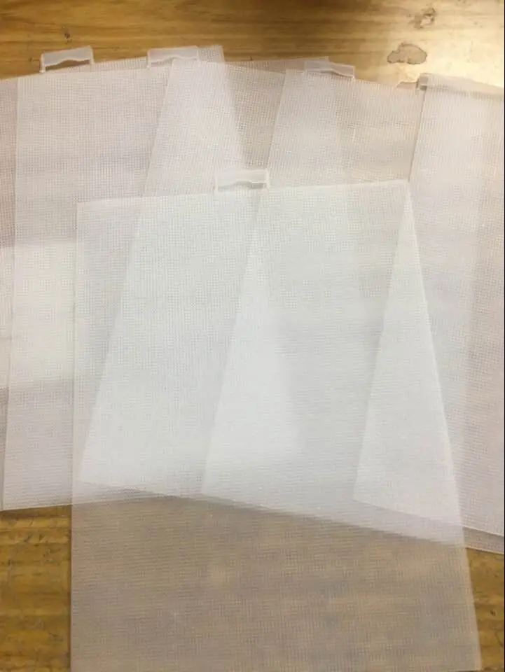 Top Quality 14CT Clear Plastic Canvas Fabric For Cross Stitch Ornament Ornaments Wind Chimes Bell Windbells, 28x21cm
Top Quality 14CT Clear Plastic Canvas Fabric For Cross Stitch Ornament Ornaments Wind Chimes Bell Windbells, 28x21cm