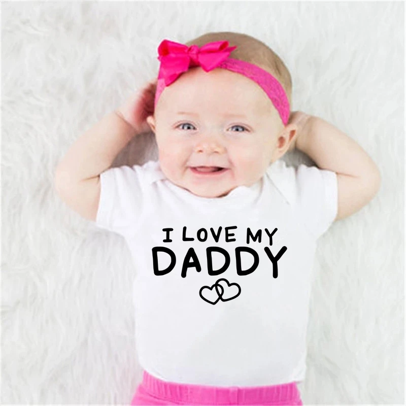 I Love My Daddy Newborn Baby Bodysuit Cute Baby Cotton Rompers Summer Baby Boys Girls Outfits Body Baby Suit Baby Gift Clothes
I Love My Daddy Newborn Baby Bodysuit Cute Baby Cotton Rompers Summer Baby Boys Girls Outfits Body Baby Suit Baby Gift Clothes