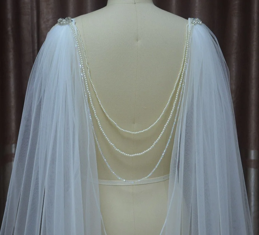Bridal Cape, Wedding Cape, Veil Cape, Wedding Cape Veil, Bridal Cape Veil, Crystal cape veil beads veil wedding accessories
Bridal Cape, Wedding Cape, Veil Cape, Wedding Cape Veil, Bridal Cape Veil, Crystal cape veil beads veil wedding accessories