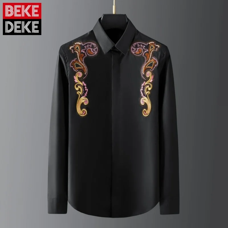 Embroidery Vintage Design Mens New Fashion Slim Shirt Turn-Down Collar Single Breasted Spliced Korean Style Casual Blouse
Embroidery Vintage Design Mens New Fashion Slim Shirt Turn-Down Collar Single Breasted Spliced Korean Style Casual Blouse
