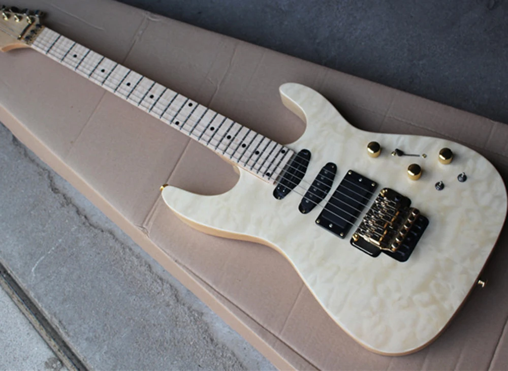 Natural Wood Color Electric Guitar with Maple Veneer,Maple Fretboard with 24 Frets
Natural Wood Color Electric Guitar with Maple Veneer,Maple Fretboard with 24 Frets