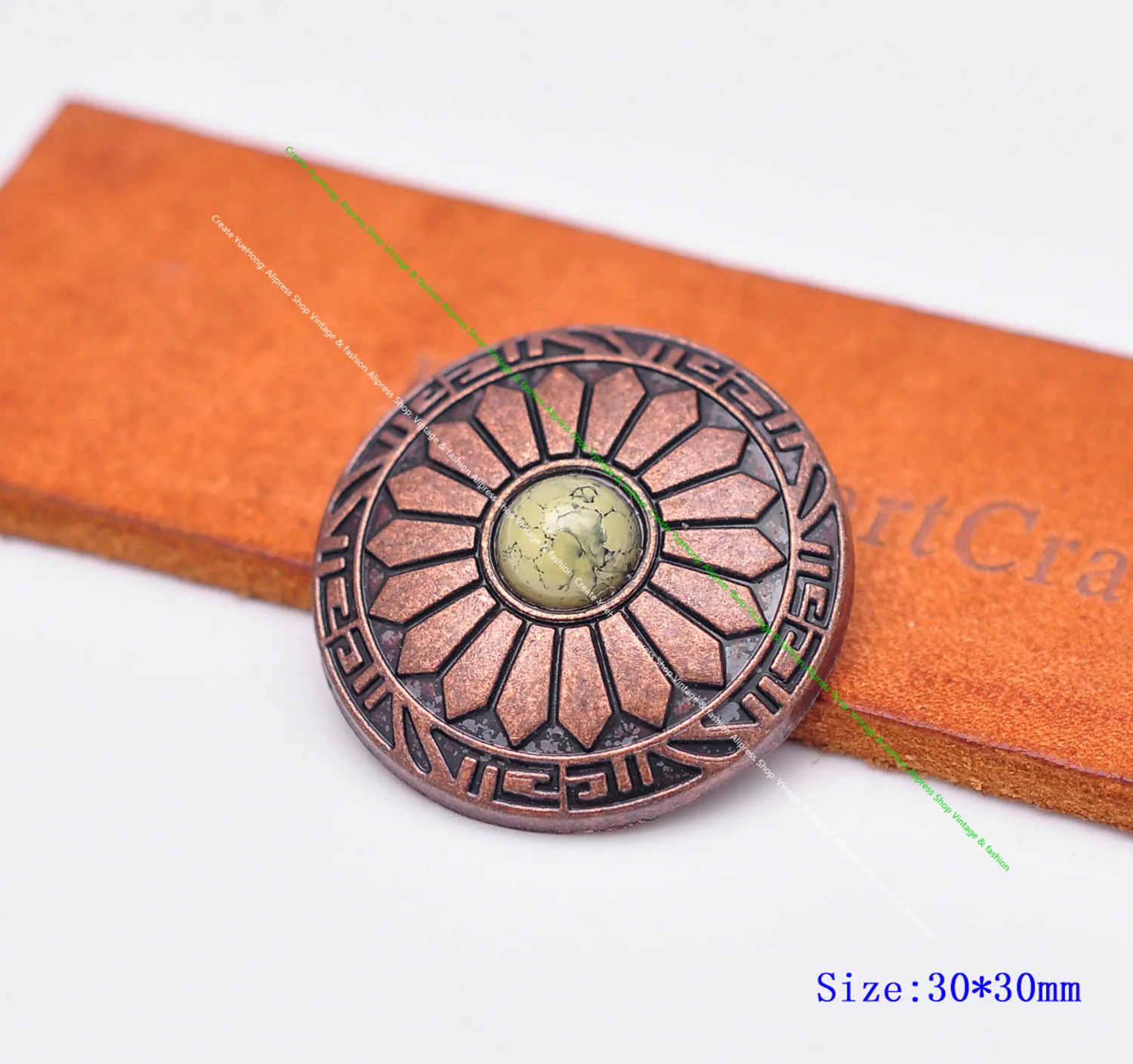 10 шт. 30 мм античный медный подсолнух цветок бежевый Бирюзовый кожаный ремешок аксессуары кошелек Чехол Conchos для кожи с отверткой
10 шт. 30 мм античный медный подсолнух цветок бежевый Бирюзовый кожаный ремешок аксессуары кошелек Чехол Conchos для кожи с отверткой