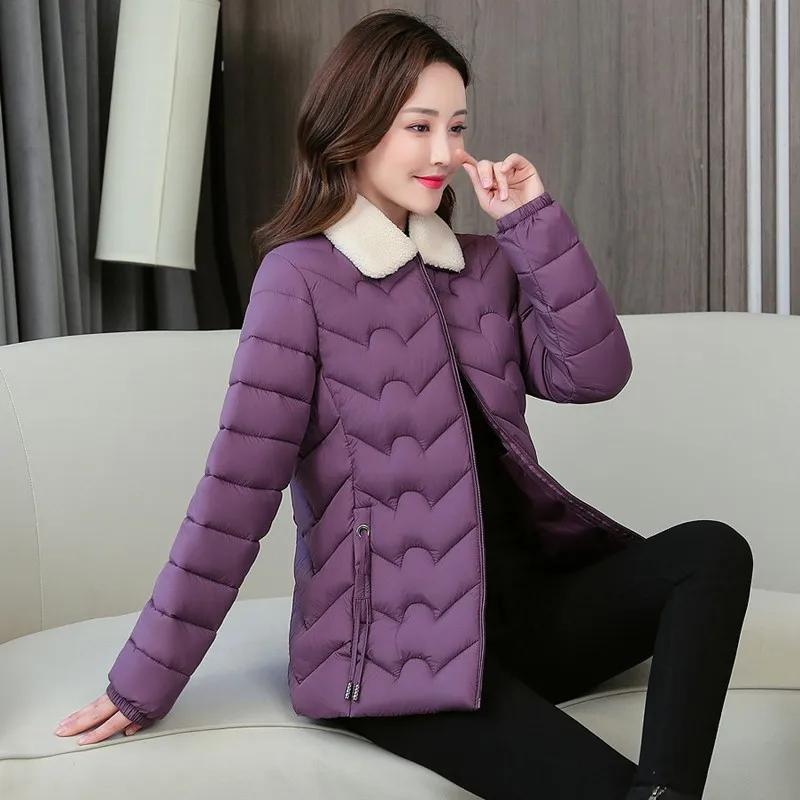 Mom Light Down Padded Jackets Women 2023 New Autumn Winter Outerwear Female Fashion Loose Parkas 5XL Windproof Warm Coats Ladies
Mom Light Down Padded Jackets Women 2023 New Autumn Winter Outerwear Female Fashion Loose Parkas 5XL Windproof Warm Coats Ladies